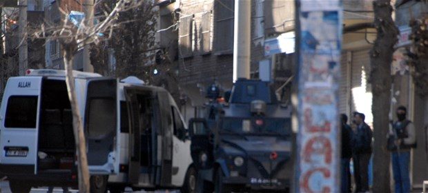 Diyarbakır'da yine olay çıktı