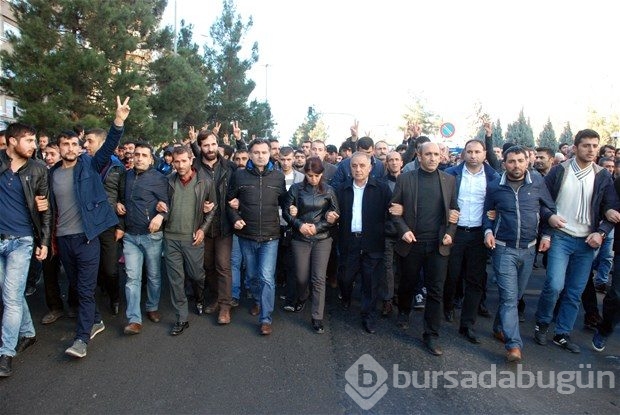 Diyarbakır'da yine olay çıktı