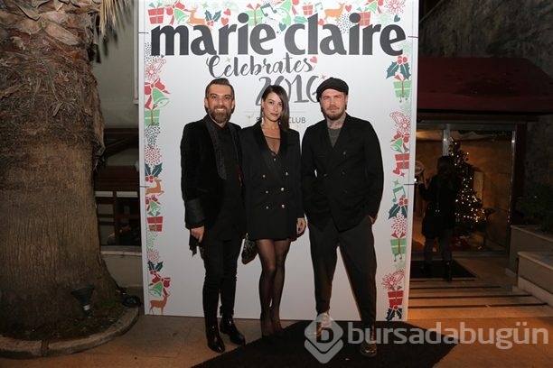 Hande Doğandemir'in derin dekoltesi!