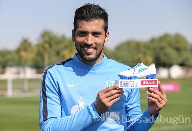 2015 yılının en iyi 100 futbolcusu