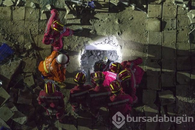 67 saat sonra enkazdan sağ olarak çıkarıldı