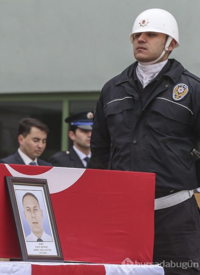 Şehit babaya son bakış...	