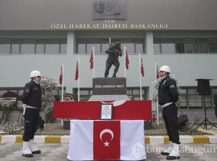 Şehit babaya son bakış...	