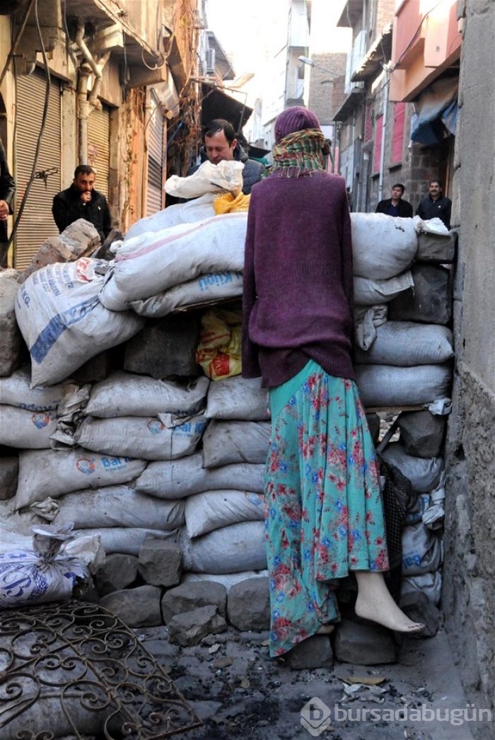 Diyarbakır'da PKK'nın görüntü izleme merkezi çökertildi