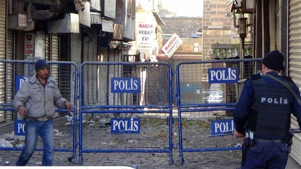 Diyarbakır'da PKK'nın görüntü izleme merkezi çökertildi