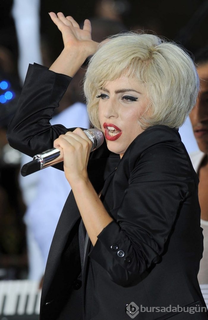 Lady Gaga'ya eşi görülmemiş yılbaşı hediyesi