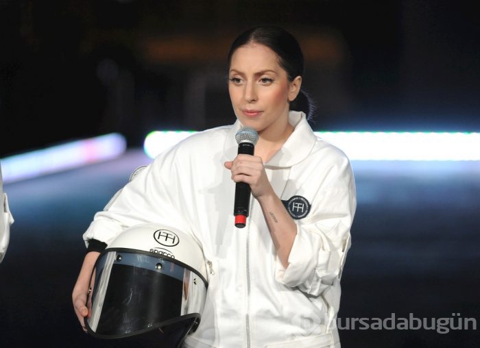 Lady Gaga'ya eşi görülmemiş yılbaşı hediyesi