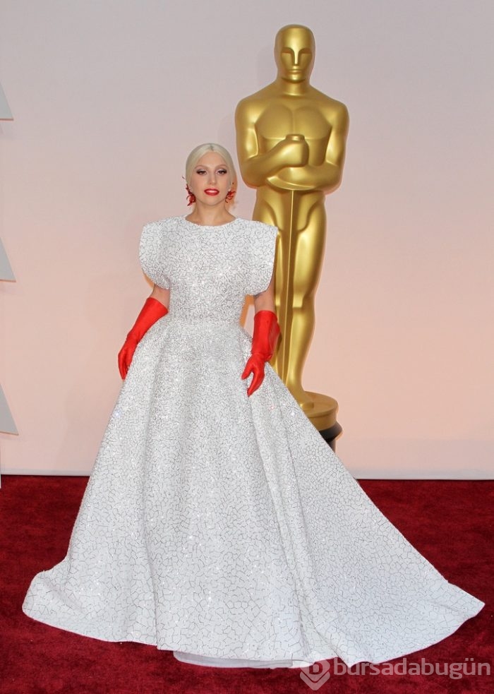 Lady Gaga'ya eşi görülmemiş yılbaşı hediyesi