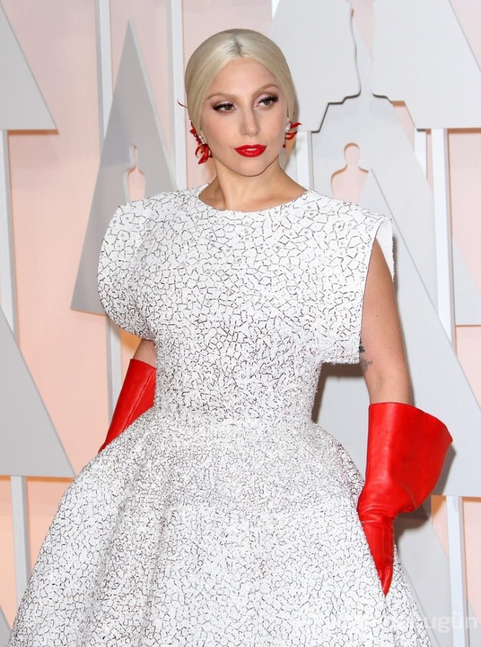 Lady Gaga'ya eşi görülmemiş yılbaşı hediyesi