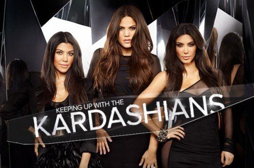 Kardashian çıplak pozlarını yayınladı
