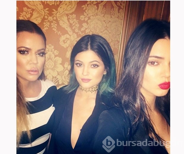 Kardashian çıplak pozlarını yayınladı