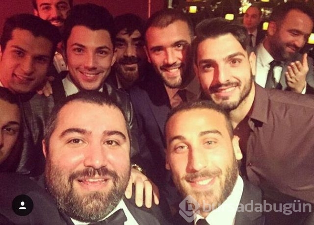 Yıldız futbolcu dünyaevine girdi	