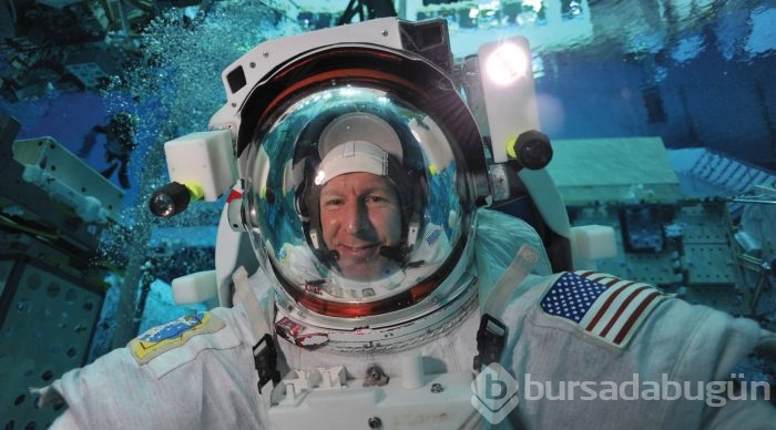 İngiliz astronot uzaydan yanlış numara çevirdi: 'Merhaba, orası Dünya mı?'