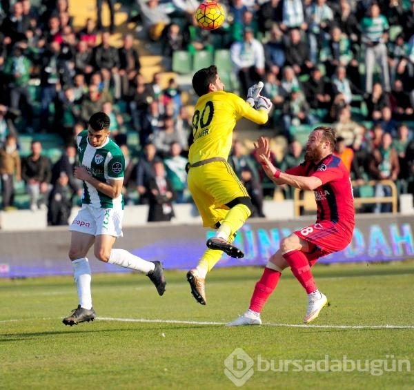 Bursaspor-Mersin İdmanyurdu maçından kareler