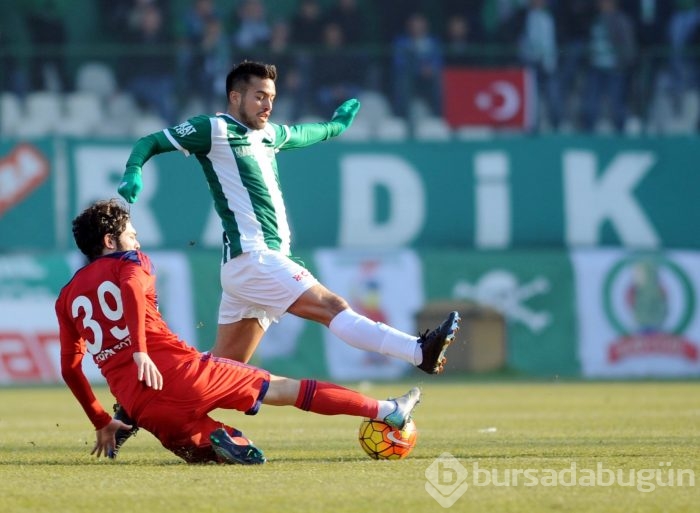 Bursaspor-Mersin İdmanyurdu maçından kareler