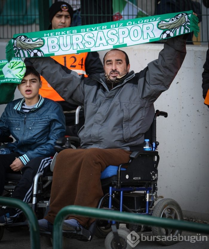 Bursaspor-Mersin İdmanyurdu maçından kareler