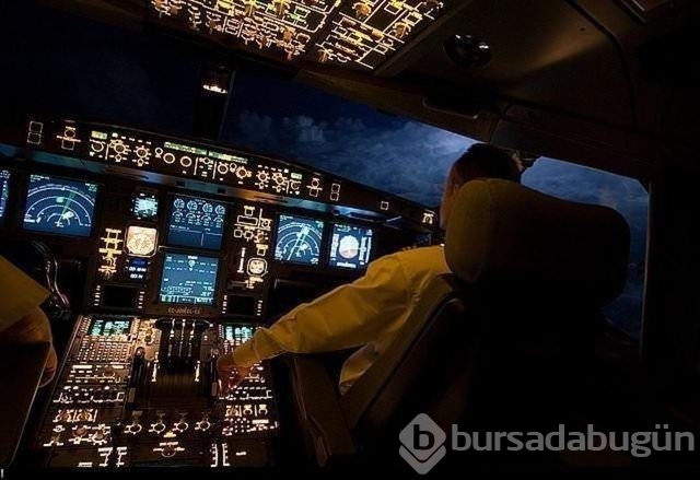 Uçaklar neden düşer?