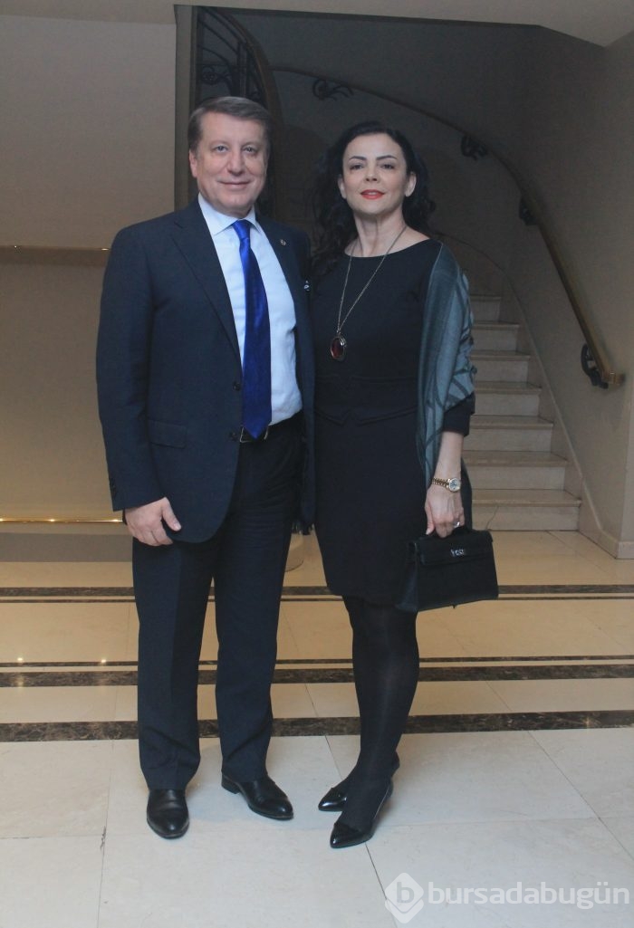 RUMELİSİAD'ın renkli yılbaşı balosu....