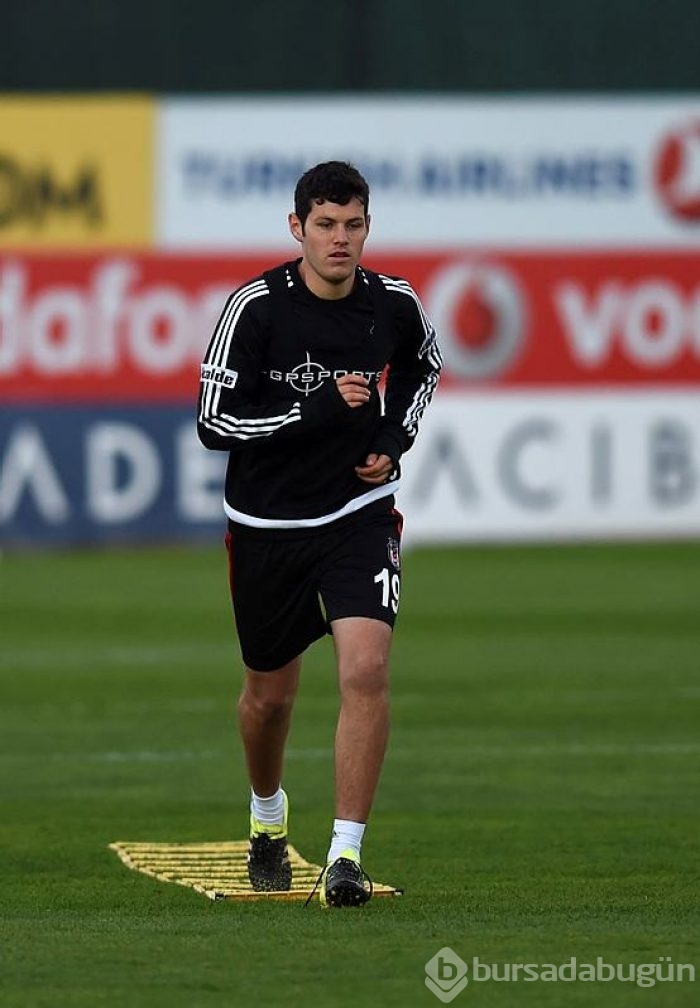 Beşiktaş'ta gidecek futbolcular belli oldu