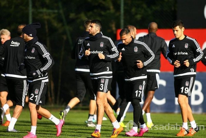 Beşiktaş'ta gidecek futbolcular belli oldu