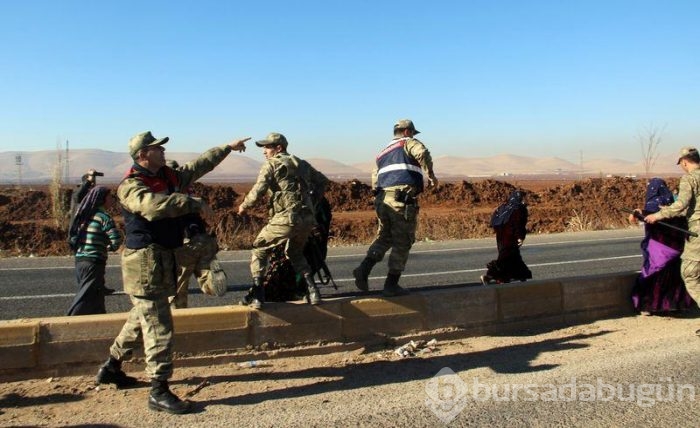 Jandarma öfkeli kadınları zor tuttu