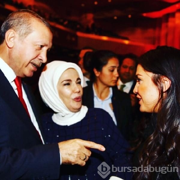 Cumhurbaşkanı Erdoğan ve eşinden 80'ler dizisi oyuncusuna övgü