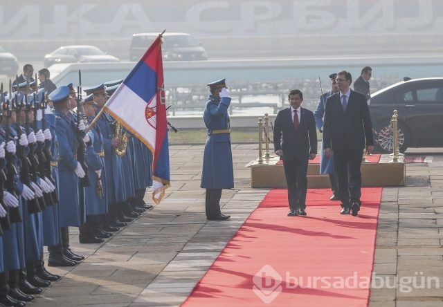 Başbakan Davutoğlu Sırbistan'da