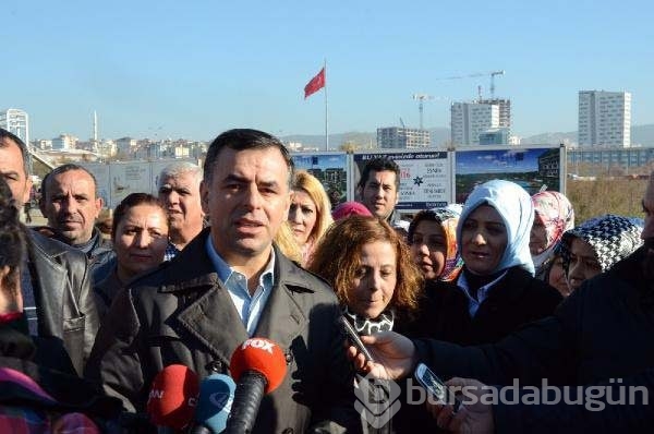 CHP'li vekil işçilere destek verdi