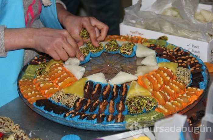 Kız istemeye bununla gidin