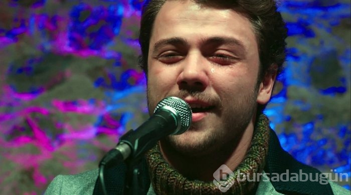 Tolga Sarıtaş ve Bige Önal'ın olay yaratan pozu