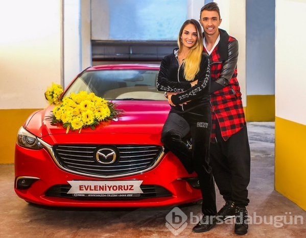 Muslera'ya Türk usulü düğün arabası