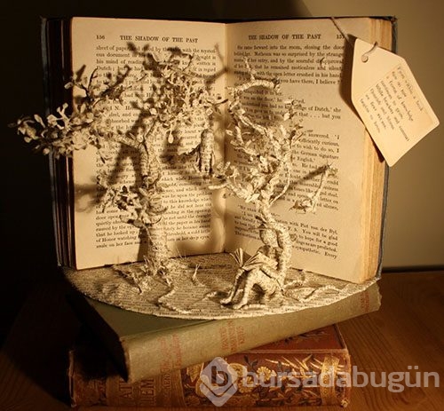 Eski kitaplar sanat eserine dönüştü