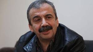 Sırrı Süreyya Önder'e Rize çayı gönderdiler!