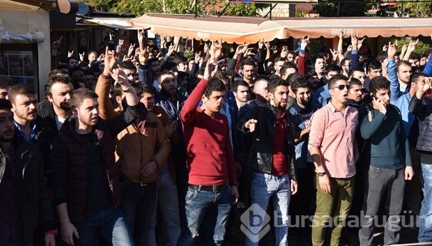 Üniversitede "Uludere" gerginliği