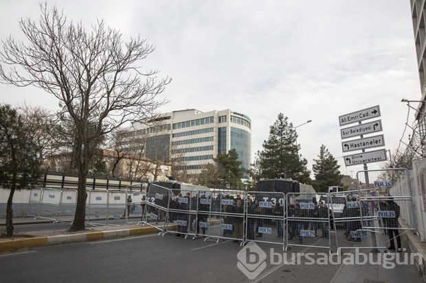 Diyarbakır sokakları karıştı