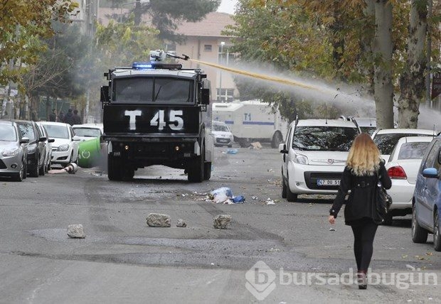 Diyarbakır sokakları karıştı