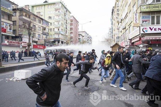 Diyarbakır sokakları karıştı
