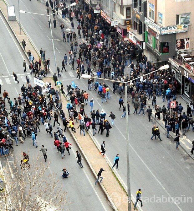 Diyarbakır sokakları karıştı