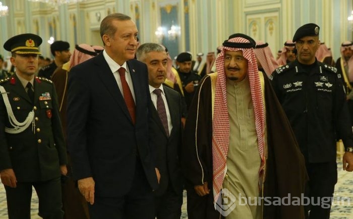 Kral Selman, Erdoğan'ı resmi törenle karşıladı