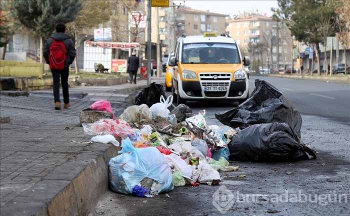 "Sokağa çıkma yasağı" protestosu vatandaşı mağdur etti
