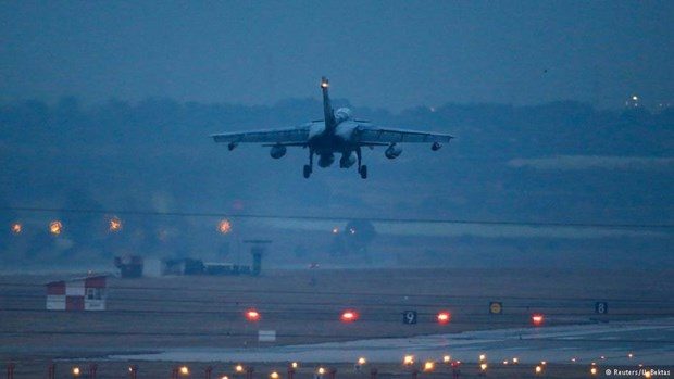 Tornadolar geliyor, Awacslar belirsiz