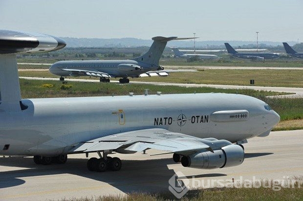 Tornadolar geliyor, Awacslar belirsiz
