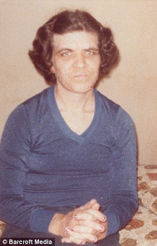 'Tanrı' diye tapıyorlar!