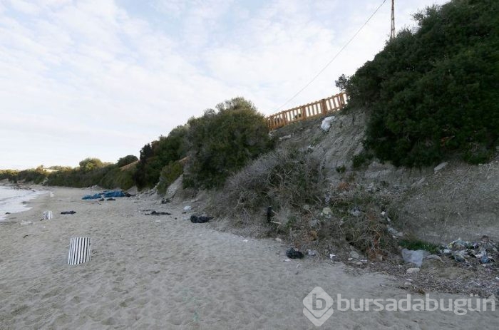 Sığınmacıların geriye düğün fotoğrafları kaldı
