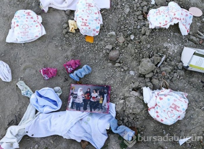 Sığınmacıların geriye düğün fotoğrafları kaldı