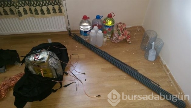 Ankara'da iki canlı bomba yakalandı