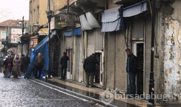 Dargeçit ve Sur'un Gazi Caddesinde sokağa çıkma yasağı kaldırıldı; işte yasaktan geriye kalanlar!