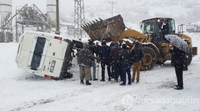 Kar yağışı etkisini artırarak devam ediyor