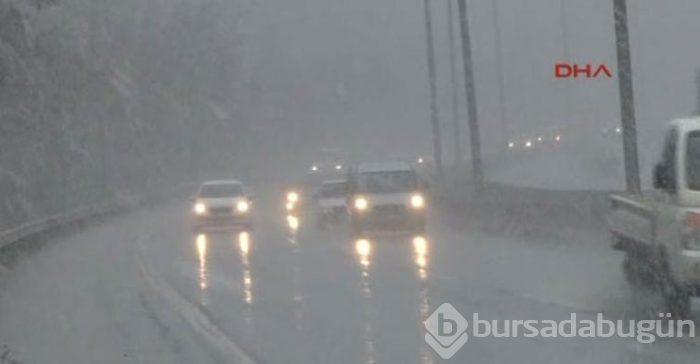 Kar yağışı etkisini artırarak devam ediyor