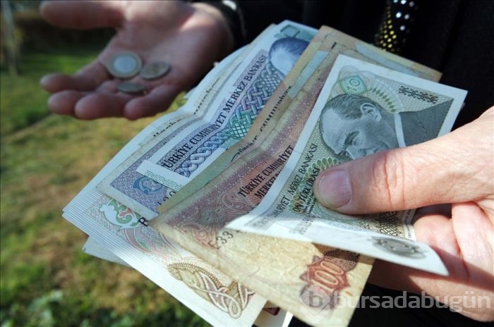 "6 sıfırlı" vatandaş Merkez Bankası'na koştu